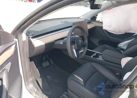 2024 Tesla Model Y Long Range Dual Motor All-Wheel Drive from USA, damaged, VIN 7SAYGDEE3RA248901